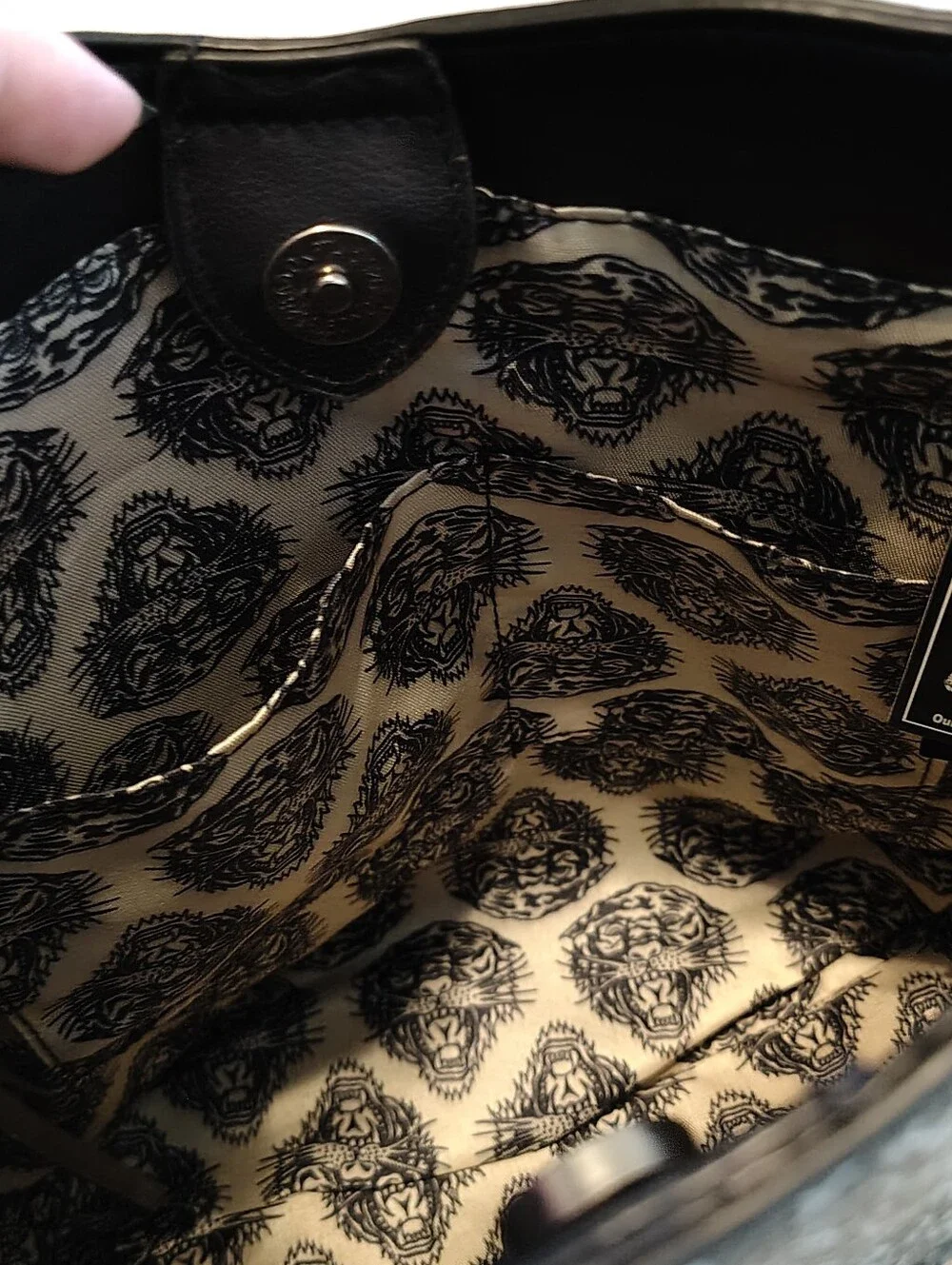 Ed Hardy Grunge Black Love Kills Slowly Rhinestone Skull & Metal Rivets Satchel